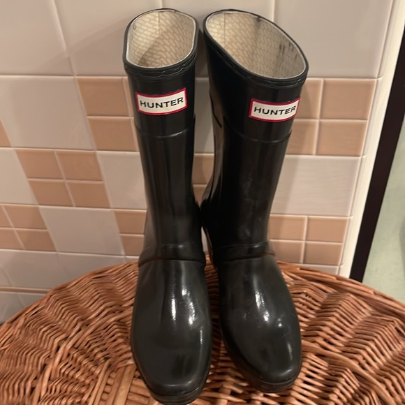 HUNTER ORIGINAL TALL GLOSS BLACK BOOTS SIZE 6/37 - Picture 1 of 8
